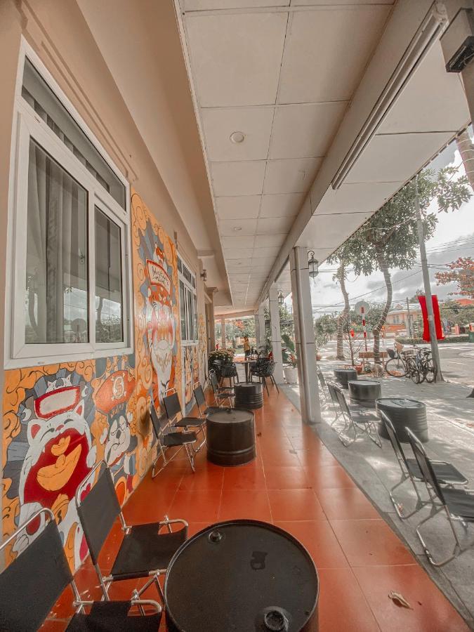 Khách Sạn Minh Thắng Chi Khu Co Ong Exterior foto